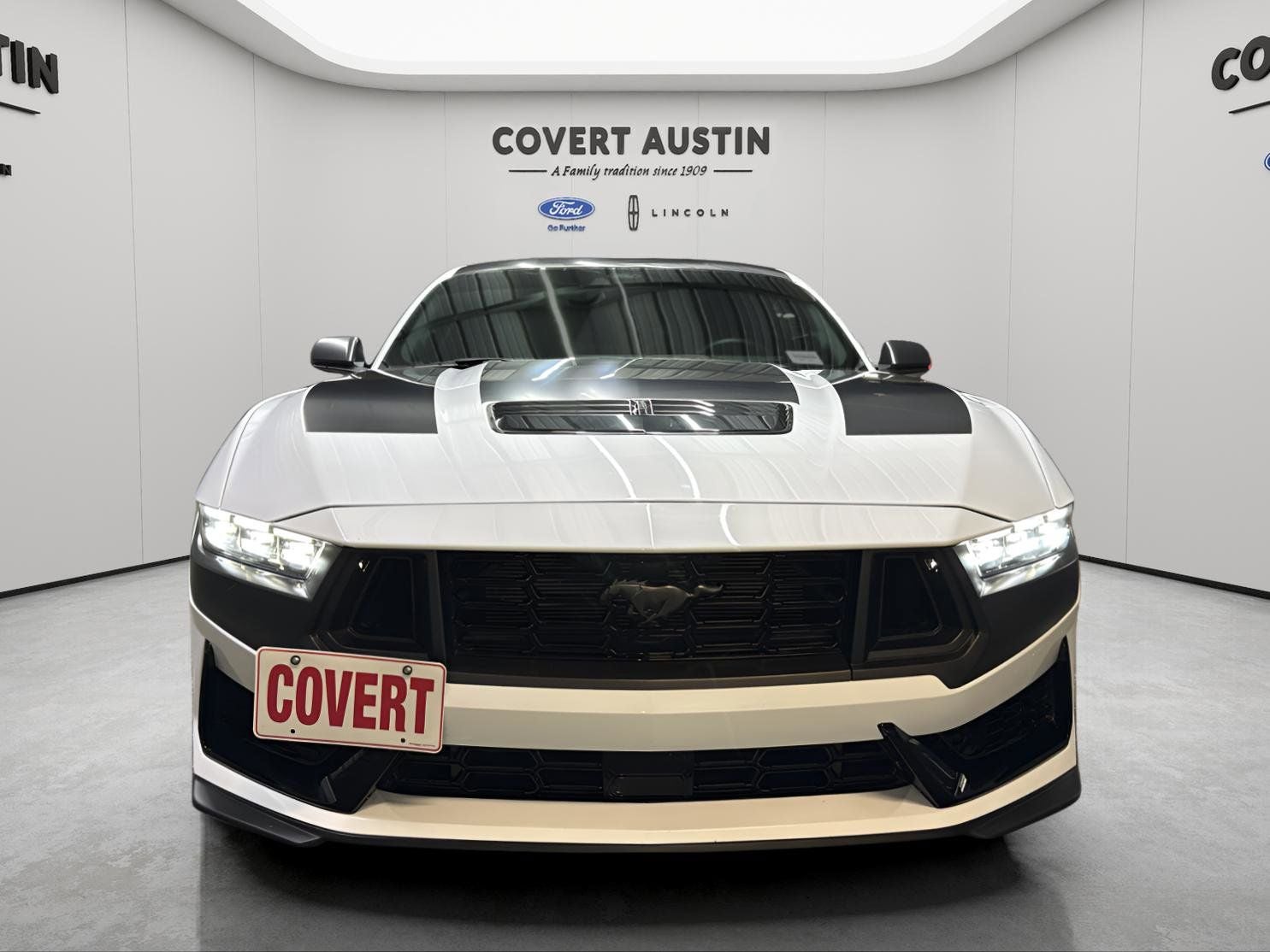 2024 Ford Mustang Dark Horse