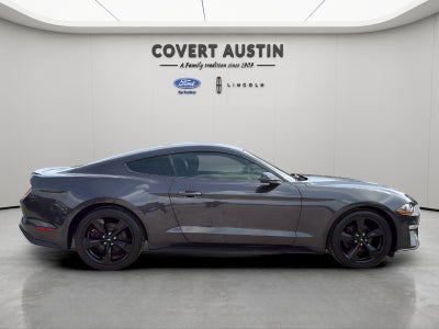 2022 Ford Mustang EcoBoost