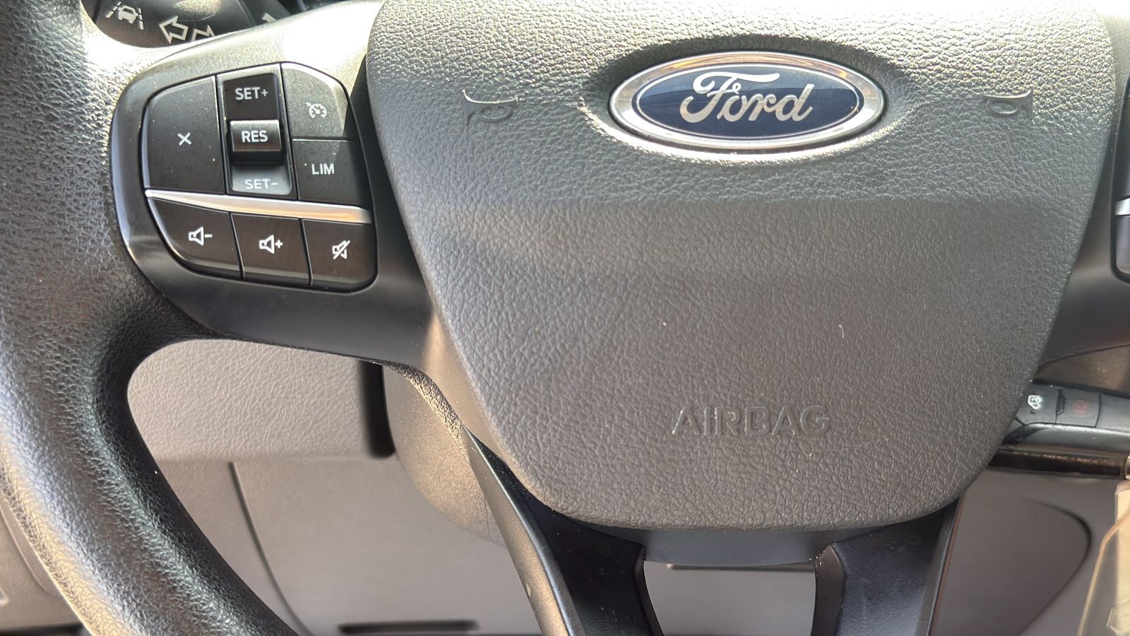 2022 Ford Transit-350 XLT