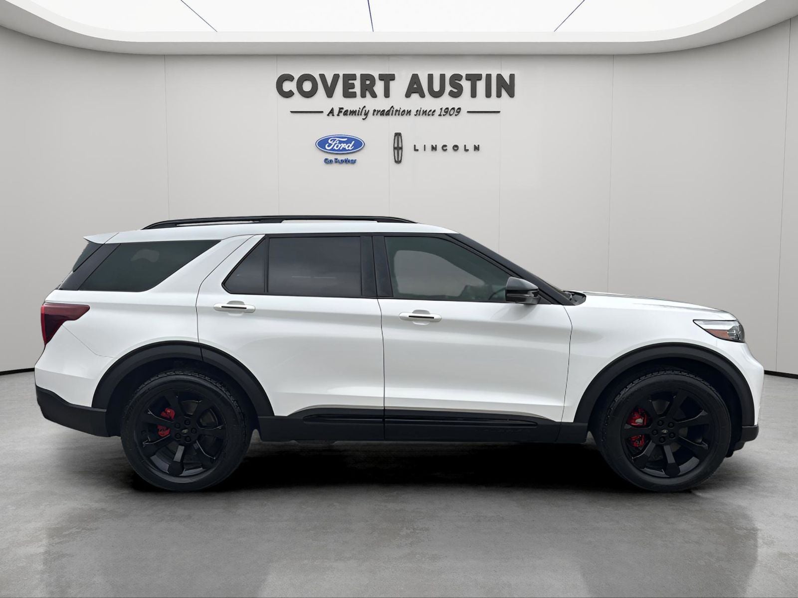 2020 Ford Explorer ST