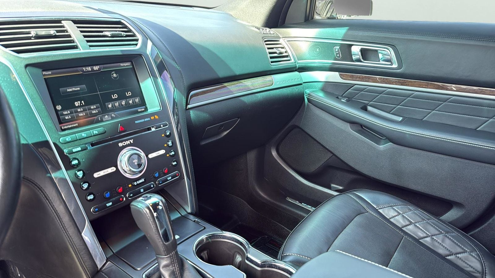 2016 Ford Explorer Platinum