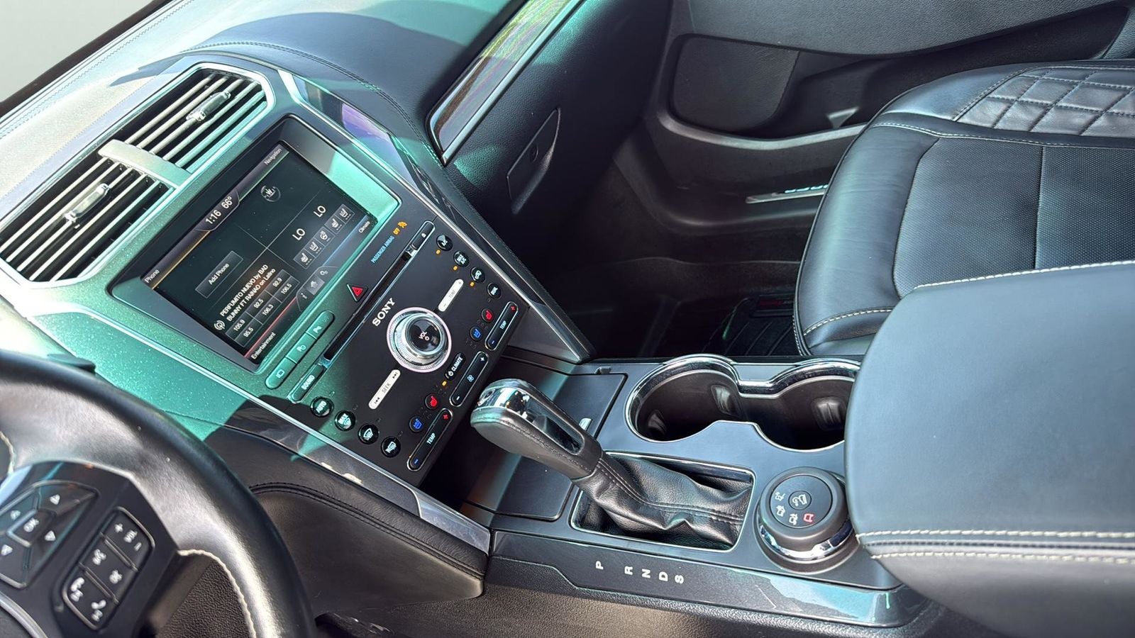 2016 Ford Explorer Platinum