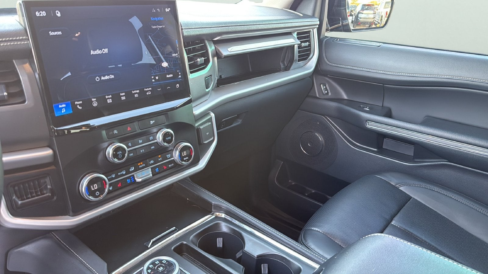 2023 Ford Expedition XLT