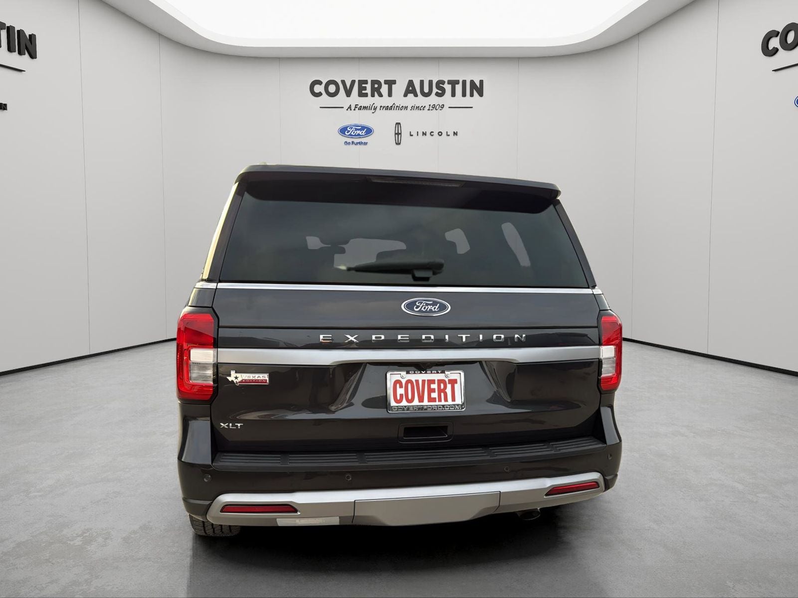 2023 Ford Expedition XLT