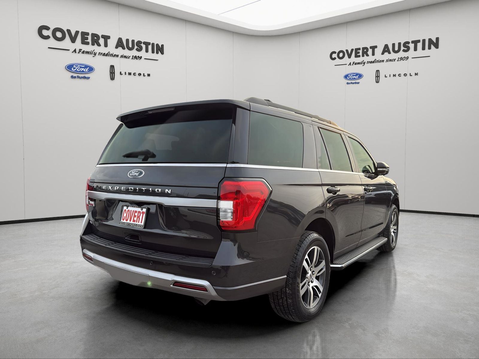 2023 Ford Expedition XLT