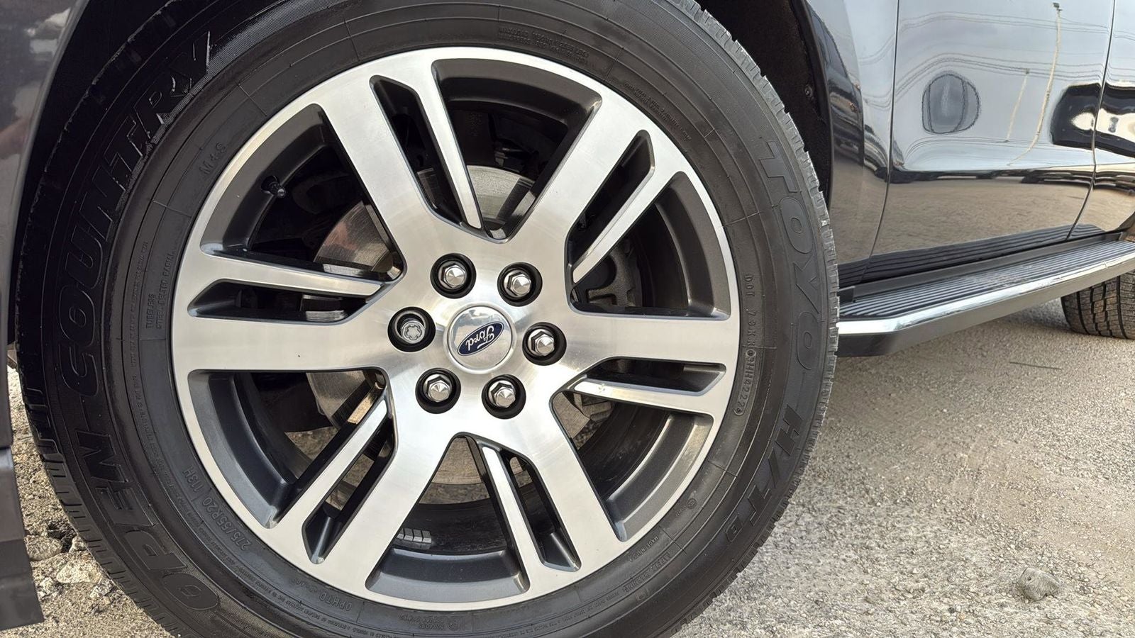 2023 Ford Expedition XLT