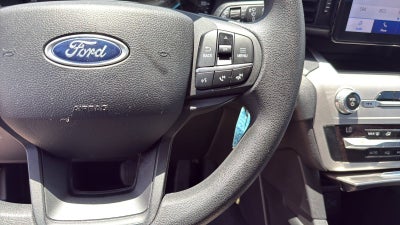 2021 Ford Explorer Base