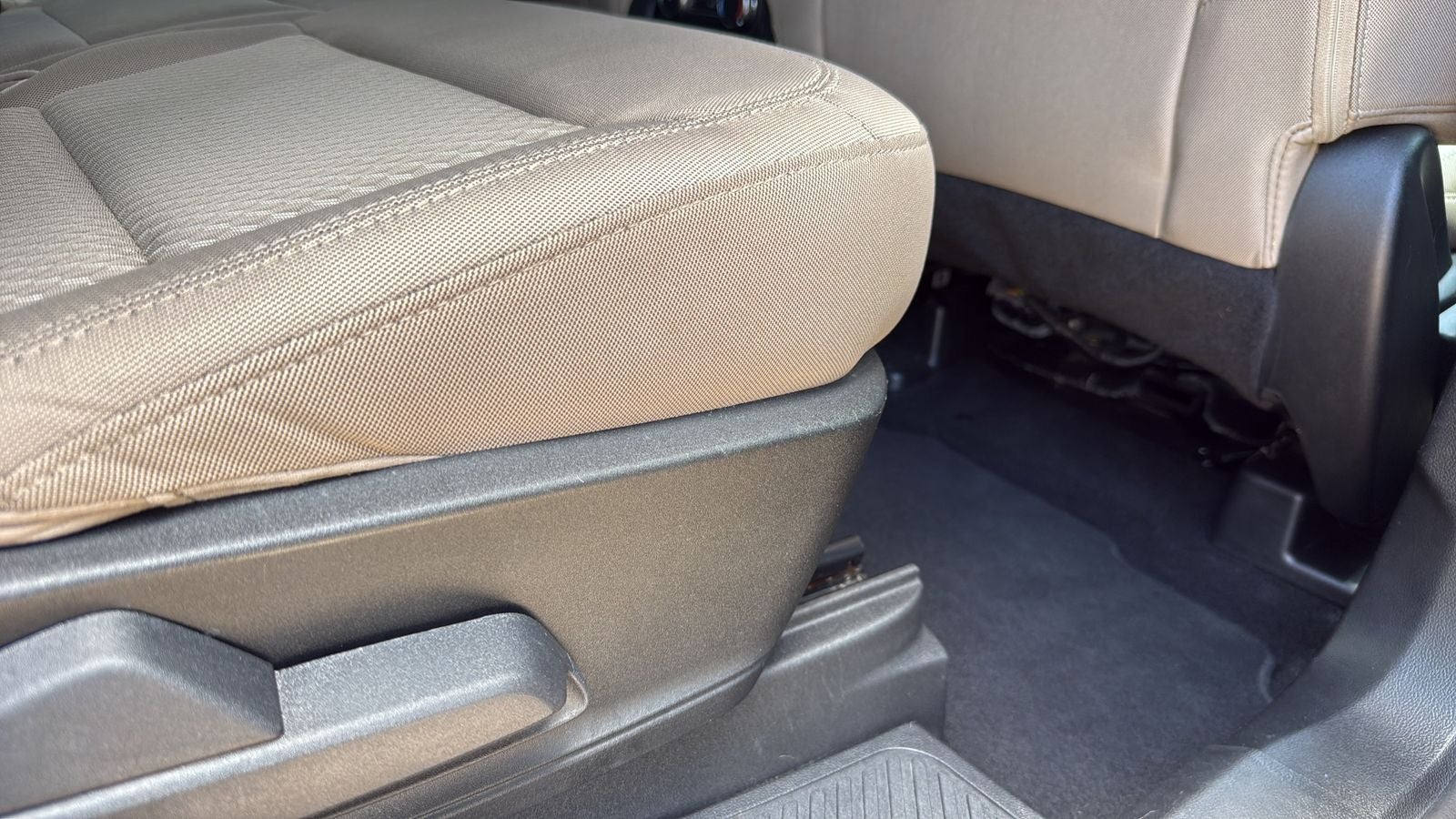 2021 Ford Explorer Base