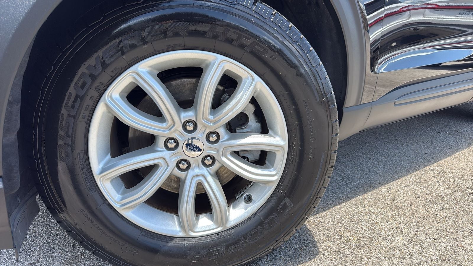 2021 Ford Explorer Base