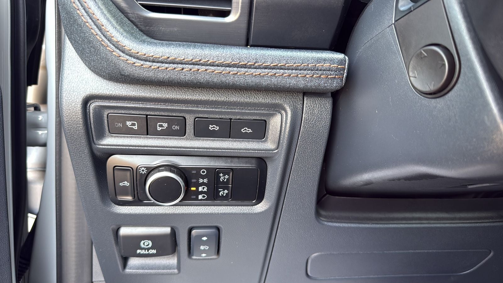 2024 Ford F-150 Lightning Lariat