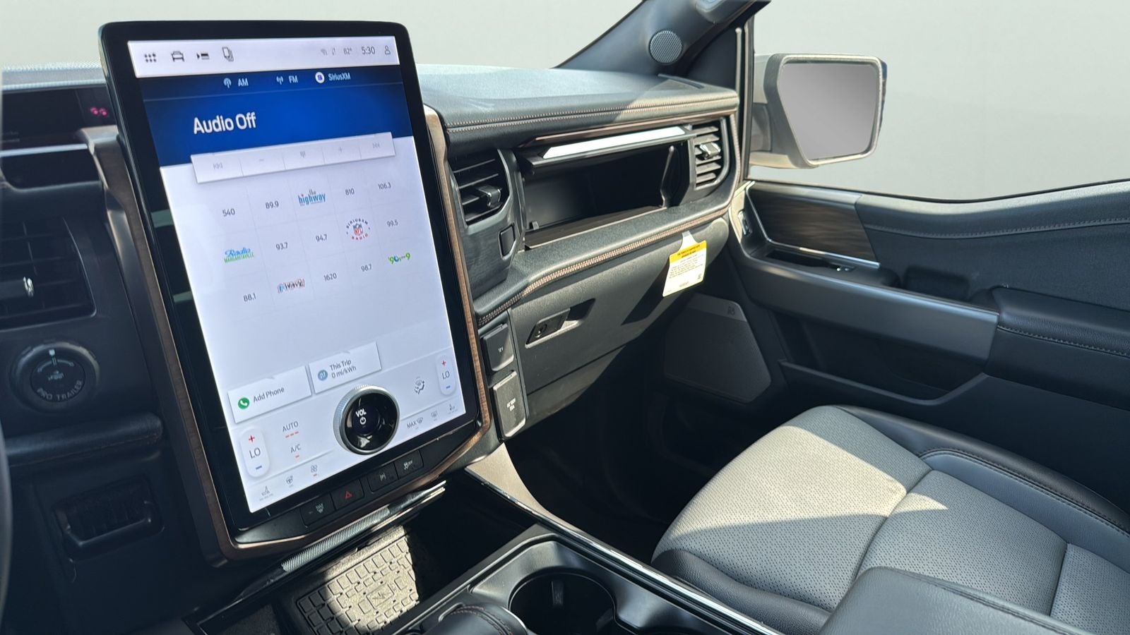 2024 Ford F-150 Lightning Lariat