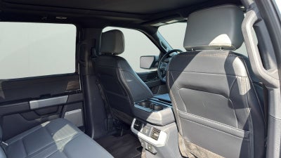 2024 Ford F-150 Lightning Lariat