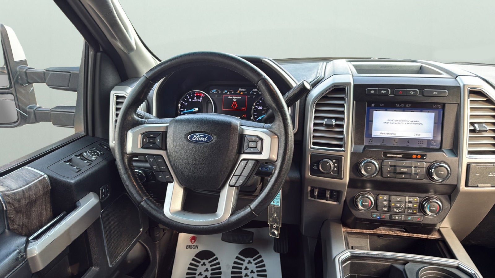 2017 Ford F-250SD Lariat