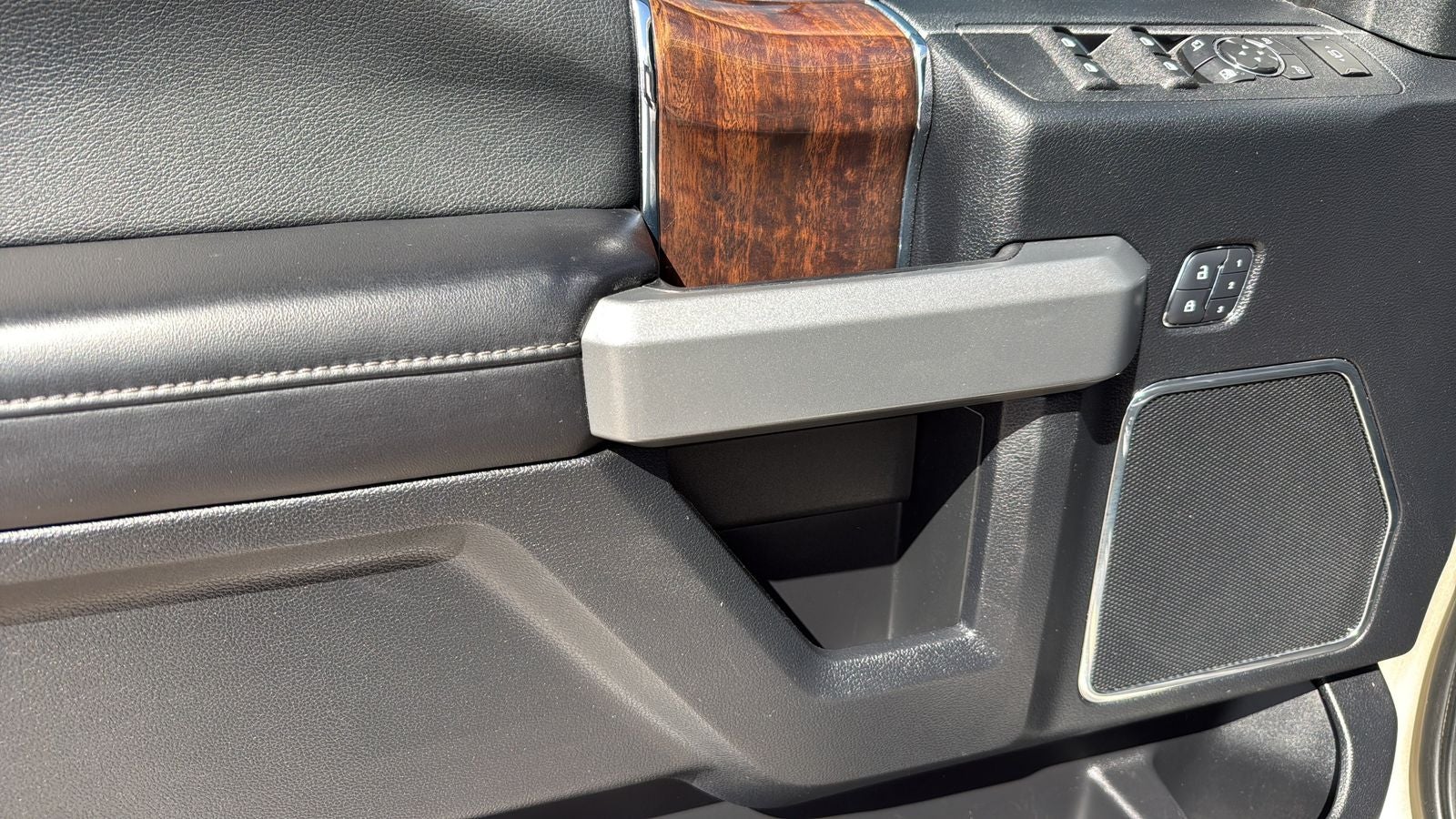 2017 Ford F-250SD Platinum