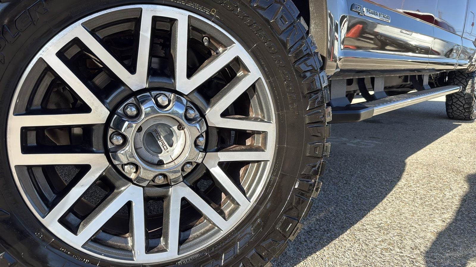 2017 Ford F-350SD Lariat