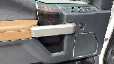 2022 Ford F-350SD Lariat