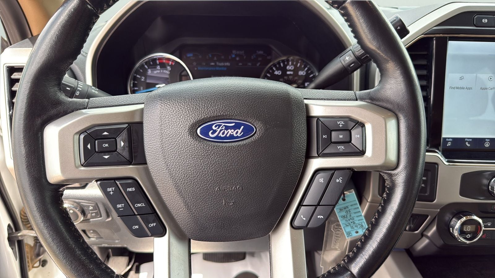 2022 Ford F-350SD Lariat