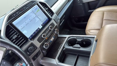 2022 Ford F-350SD Lariat