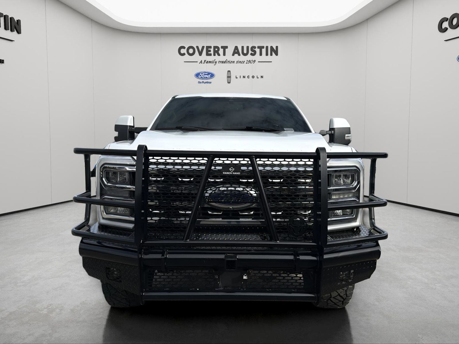 2023 Ford F-350SD Lariat