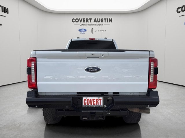 2023 Ford F-350SD Lariat