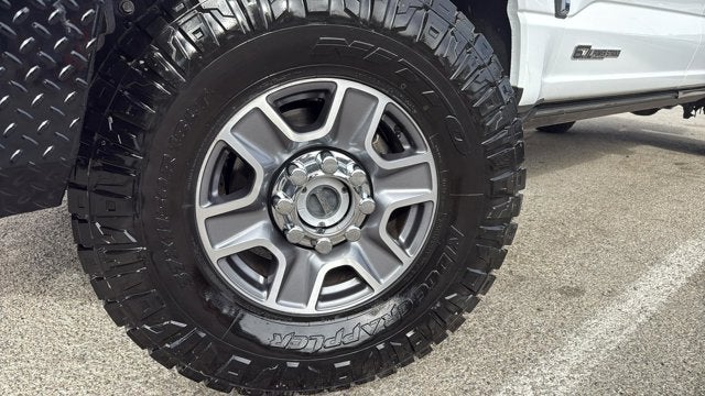 2023 Ford F-350SD Lariat