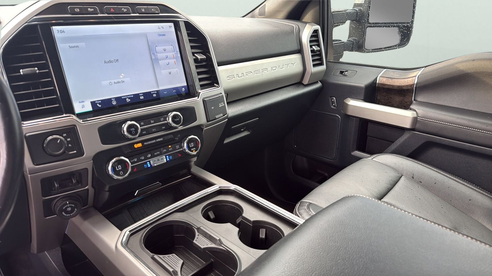 2022 Ford F-350SD Lariat