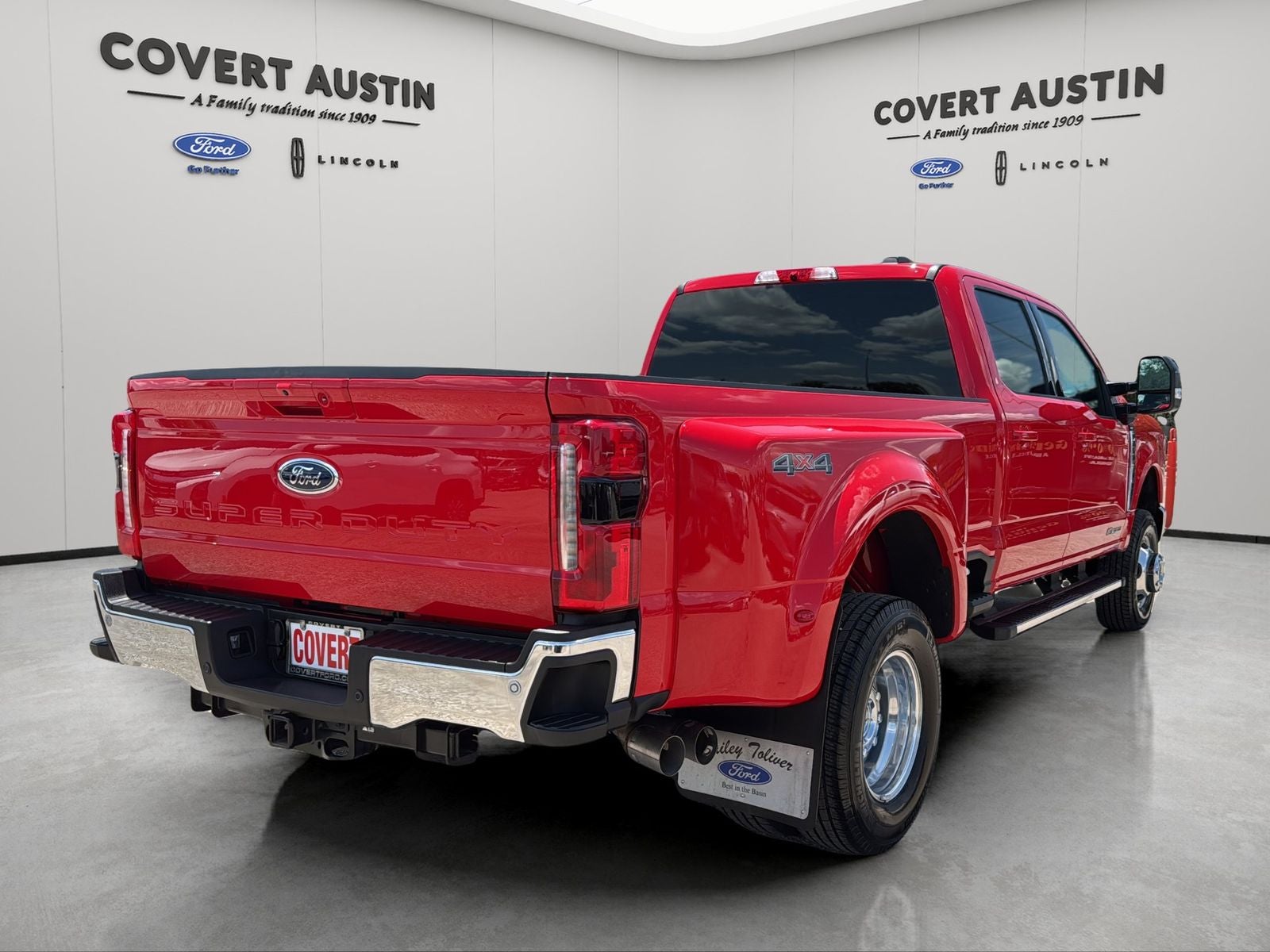 2026 Ford F-350SD Lariat