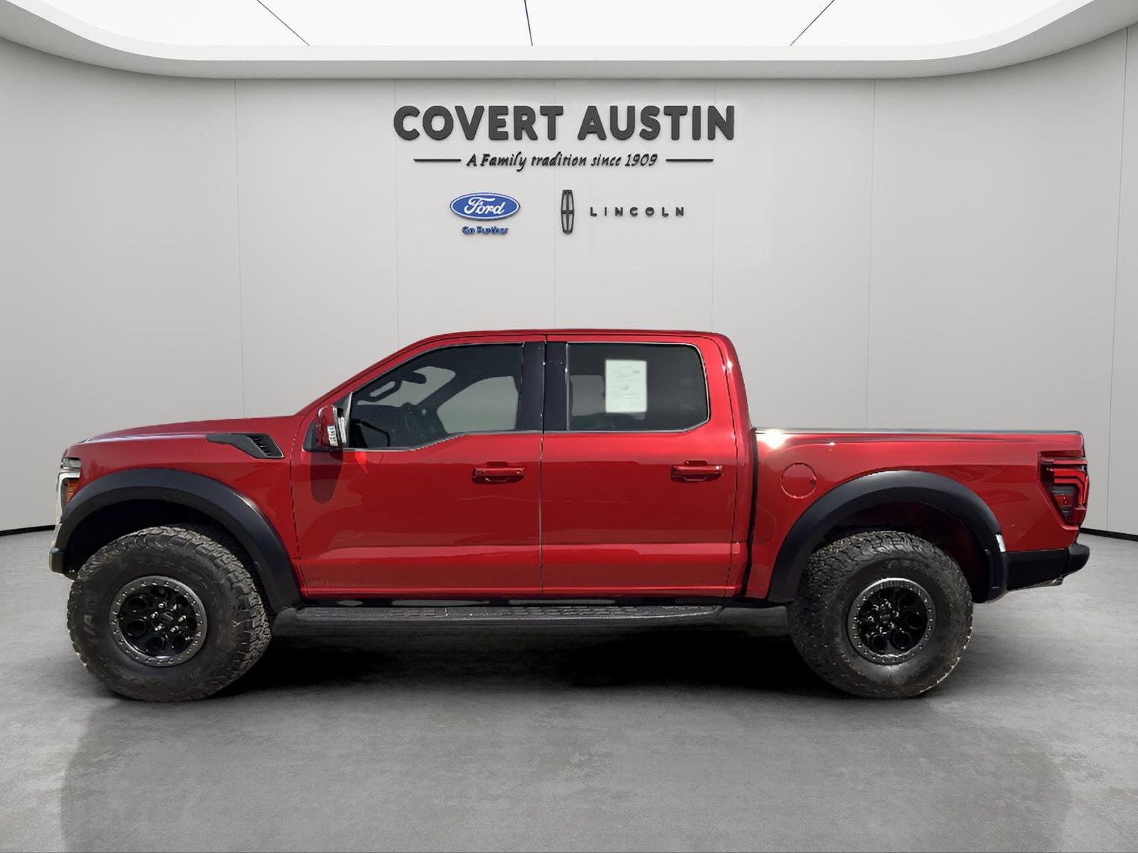 2025 Ford F-150 Raptor