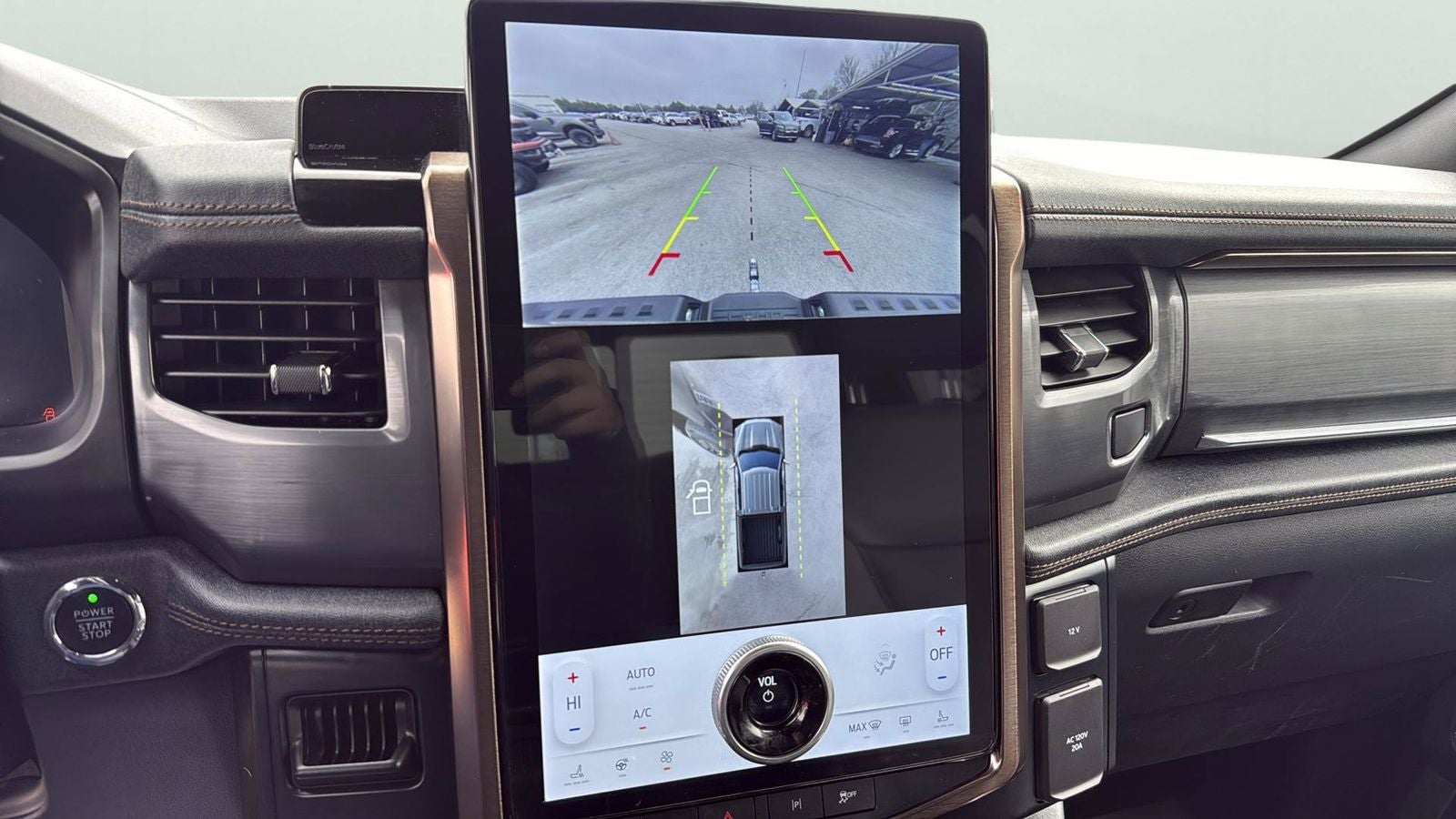 2022 Ford F-150 Lightning Lariat