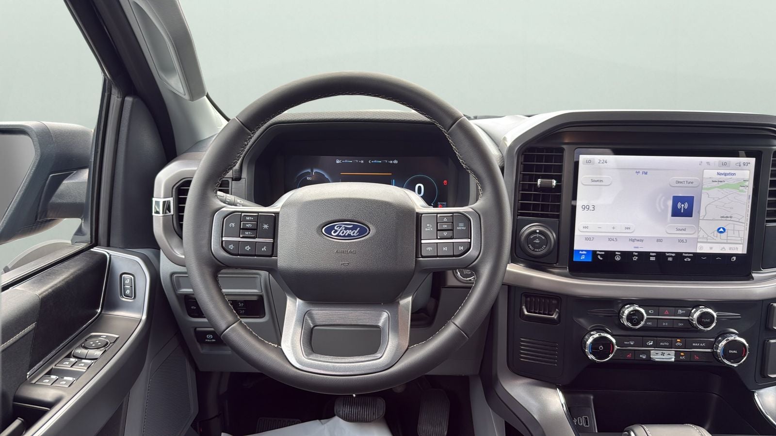 2025 Ford F-150 Lightning XLT