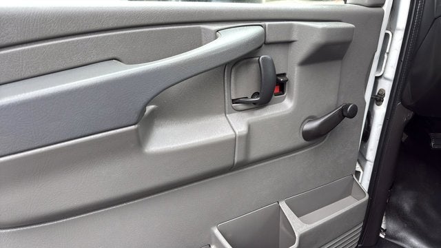 2011 Chevrolet Express 2500 Work Van Cargo