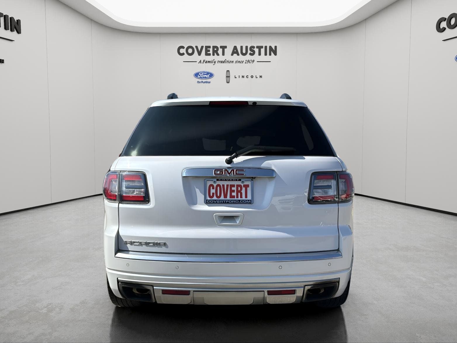 2016 GMC Acadia Denali