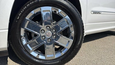 2016 GMC Acadia Denali