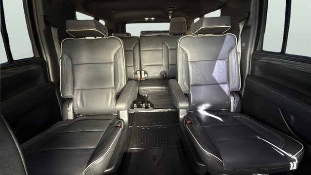 2022 GMC Yukon XL SLT