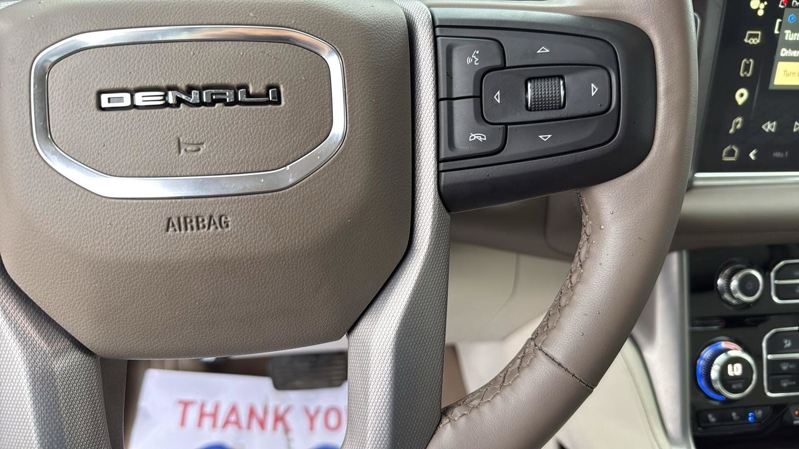 2023 GMC Yukon XL Denali