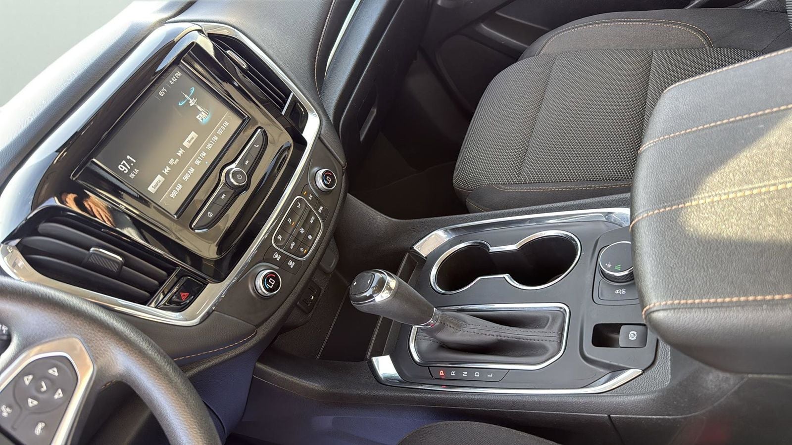 2018 Chevrolet Traverse LS