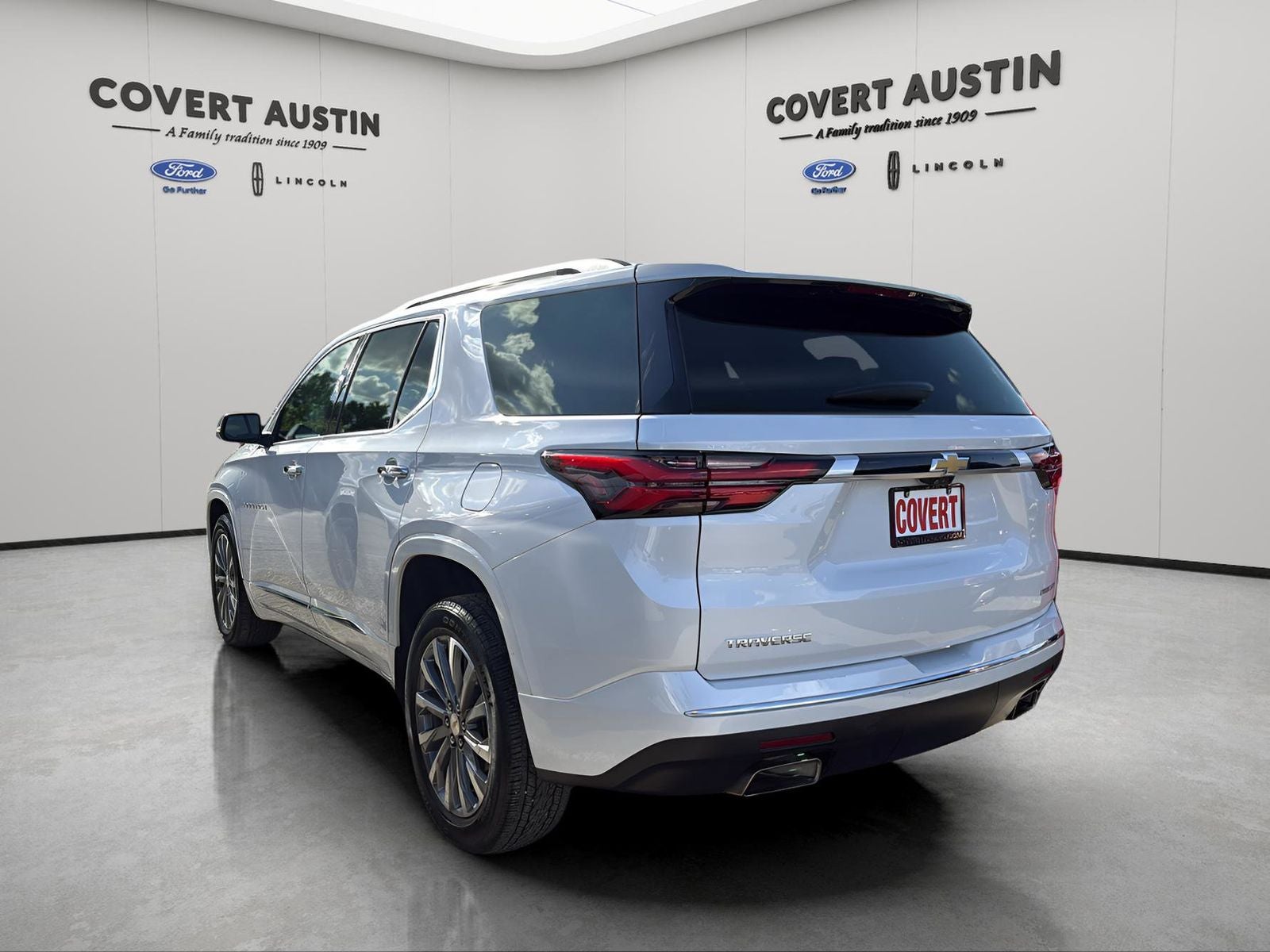 2023 Chevrolet Traverse Premier