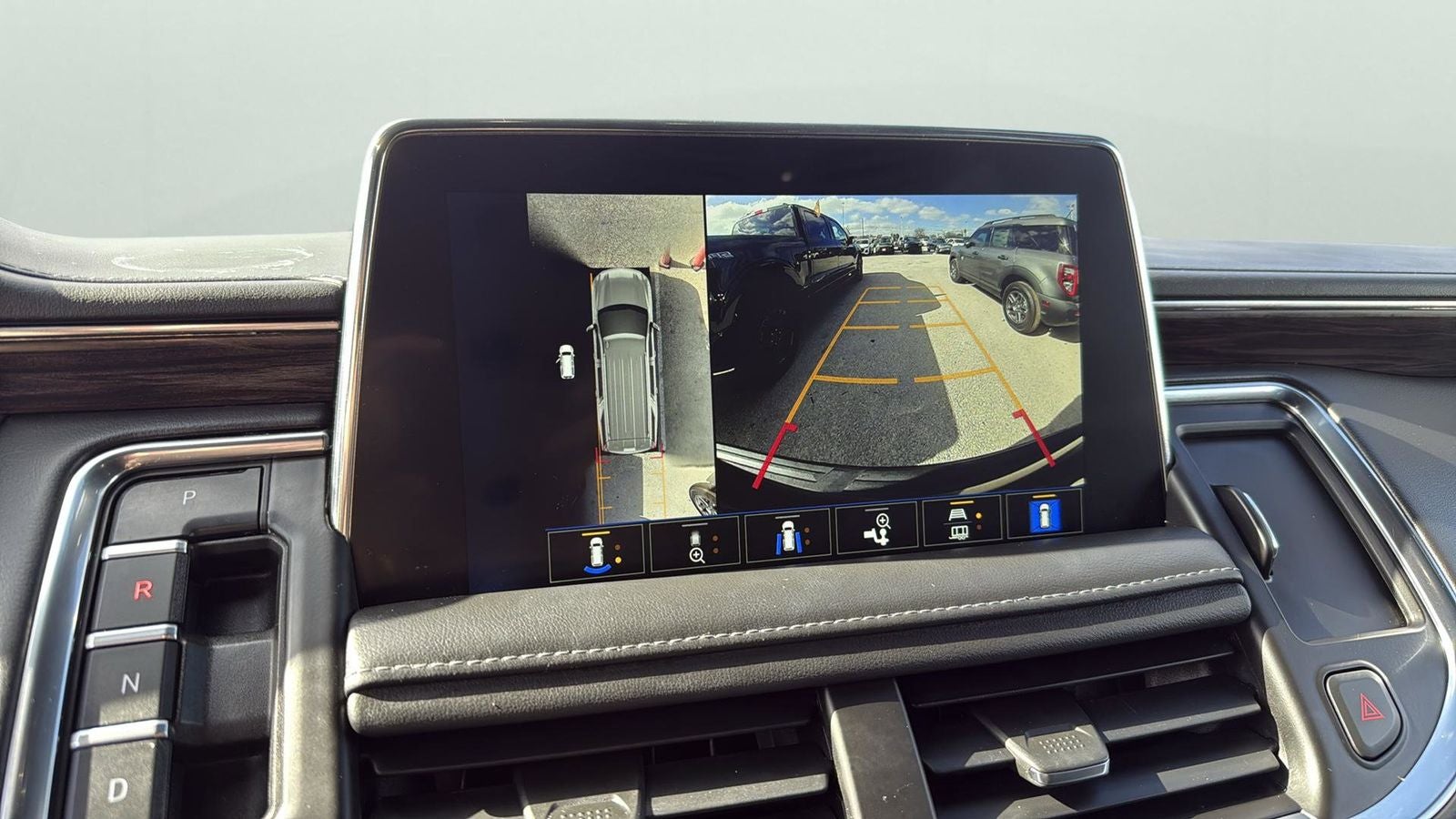 2022 Chevrolet Suburban Z71