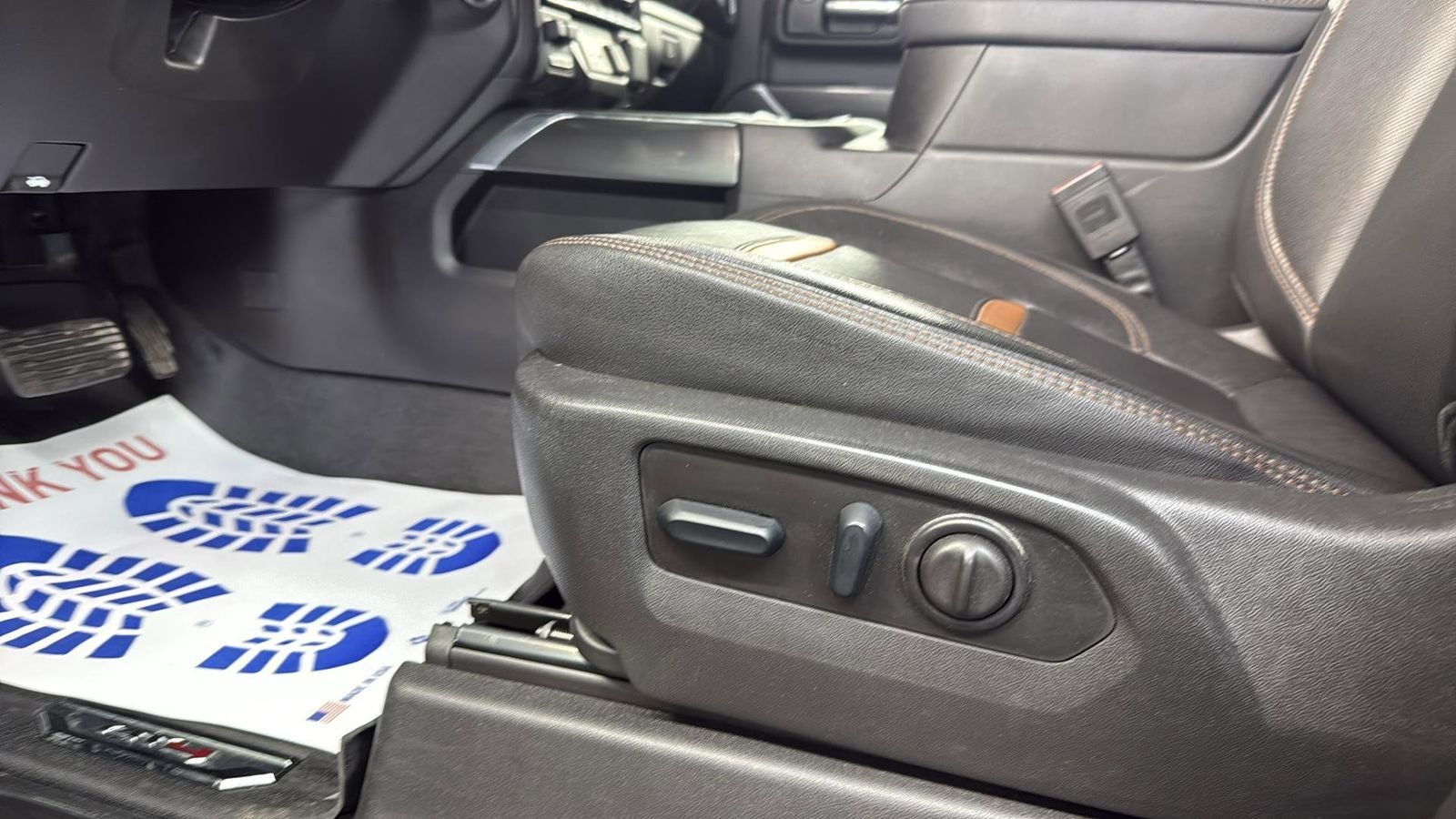 2023 GMC Sierra 2500HD AT4