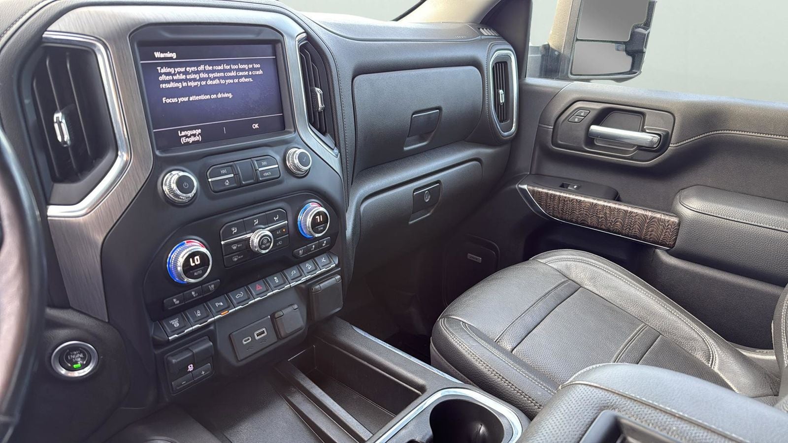 2022 GMC Sierra 2500HD Denali