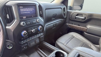 2022 GMC Sierra 2500HD Denali