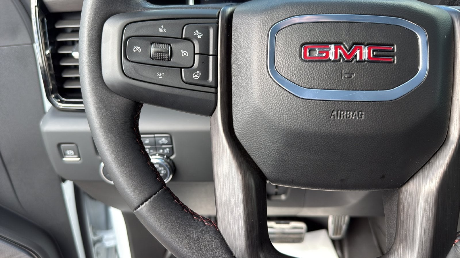 2024 GMC Sierra 2500HD AT4X