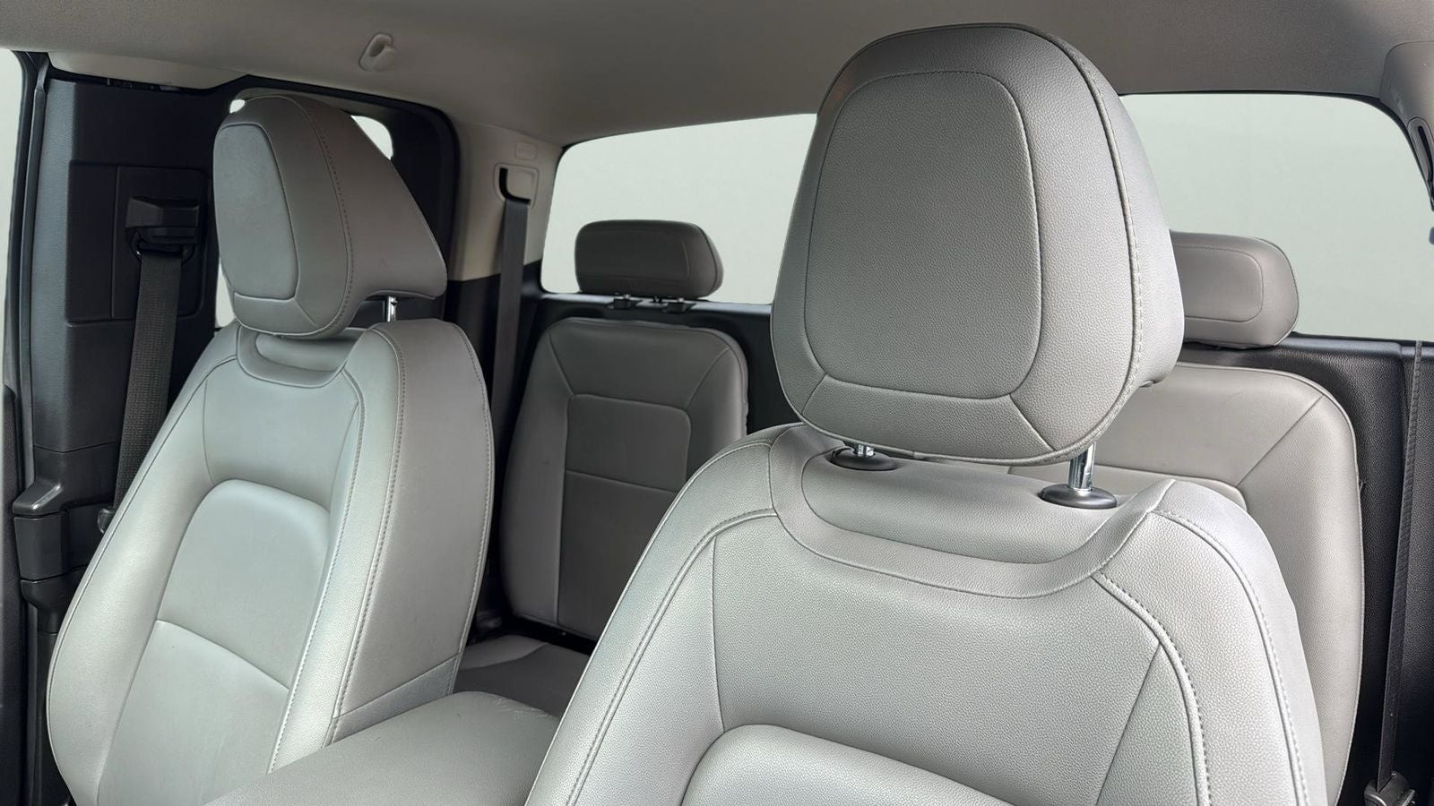 2016 GMC Canyon Base