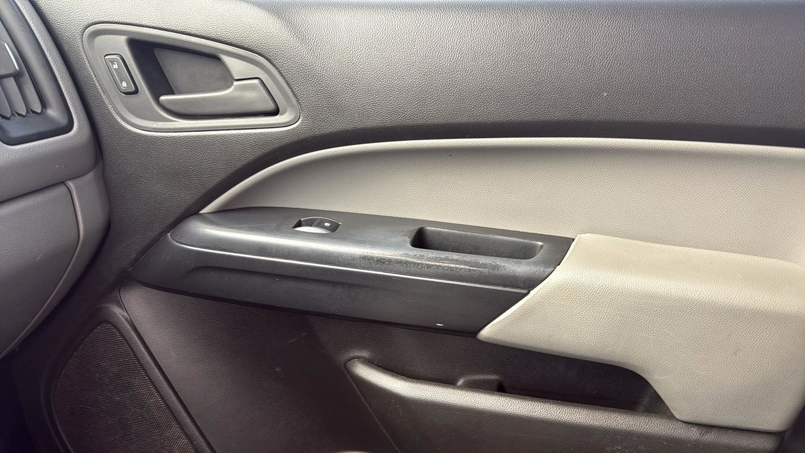 2016 GMC Canyon Base