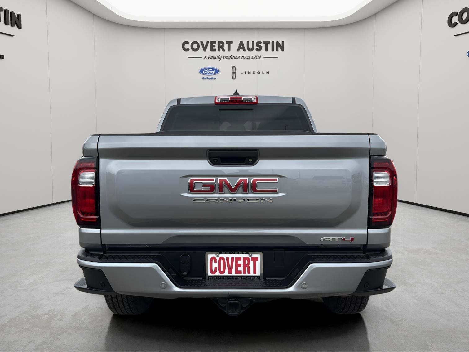 2025 GMC Canyon AT4