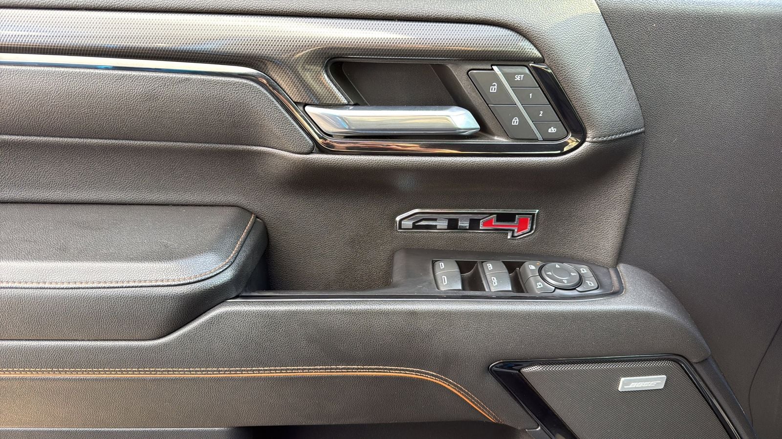 2022 GMC Sierra 1500 AT4