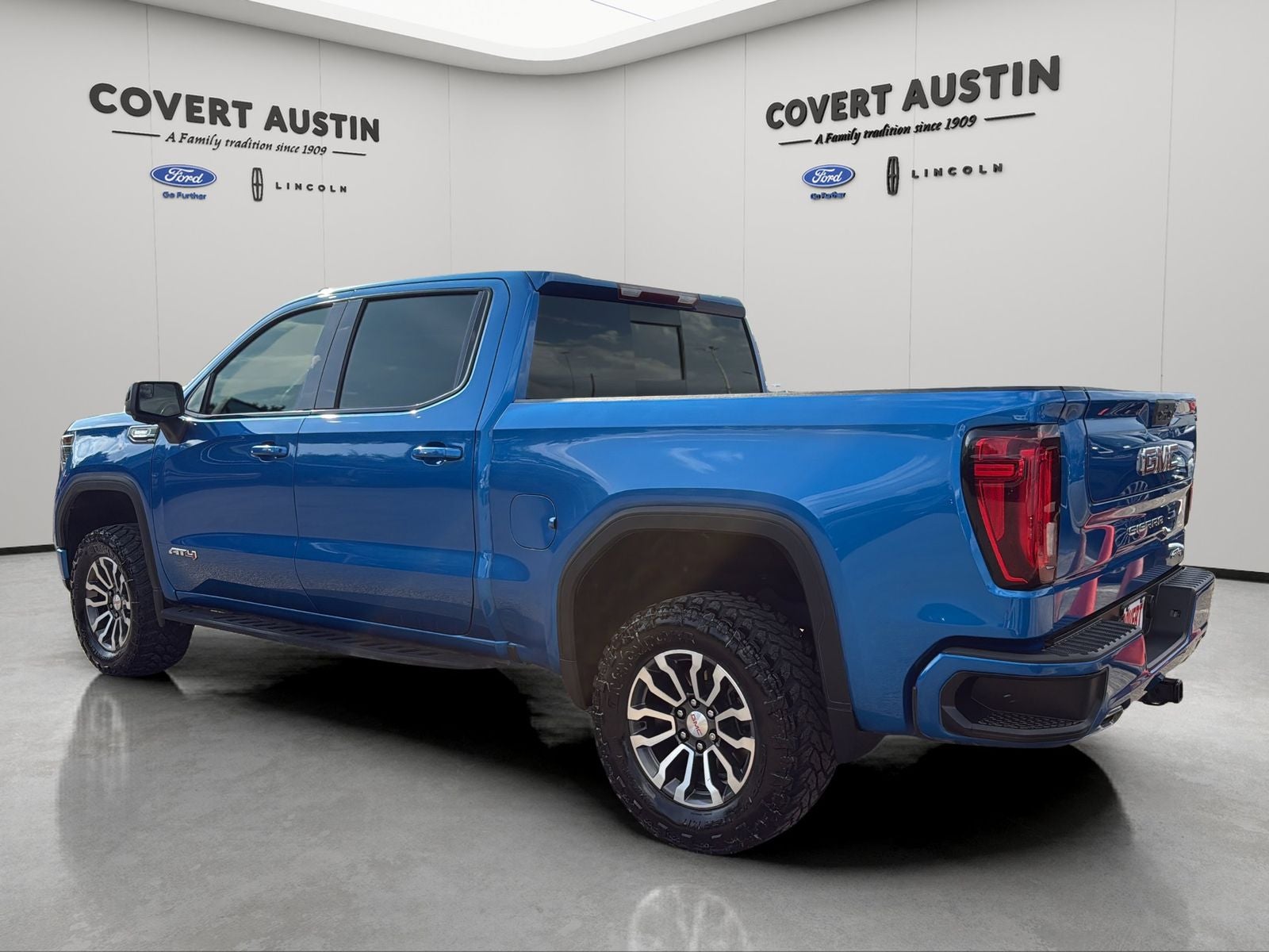 2022 GMC Sierra 1500 AT4