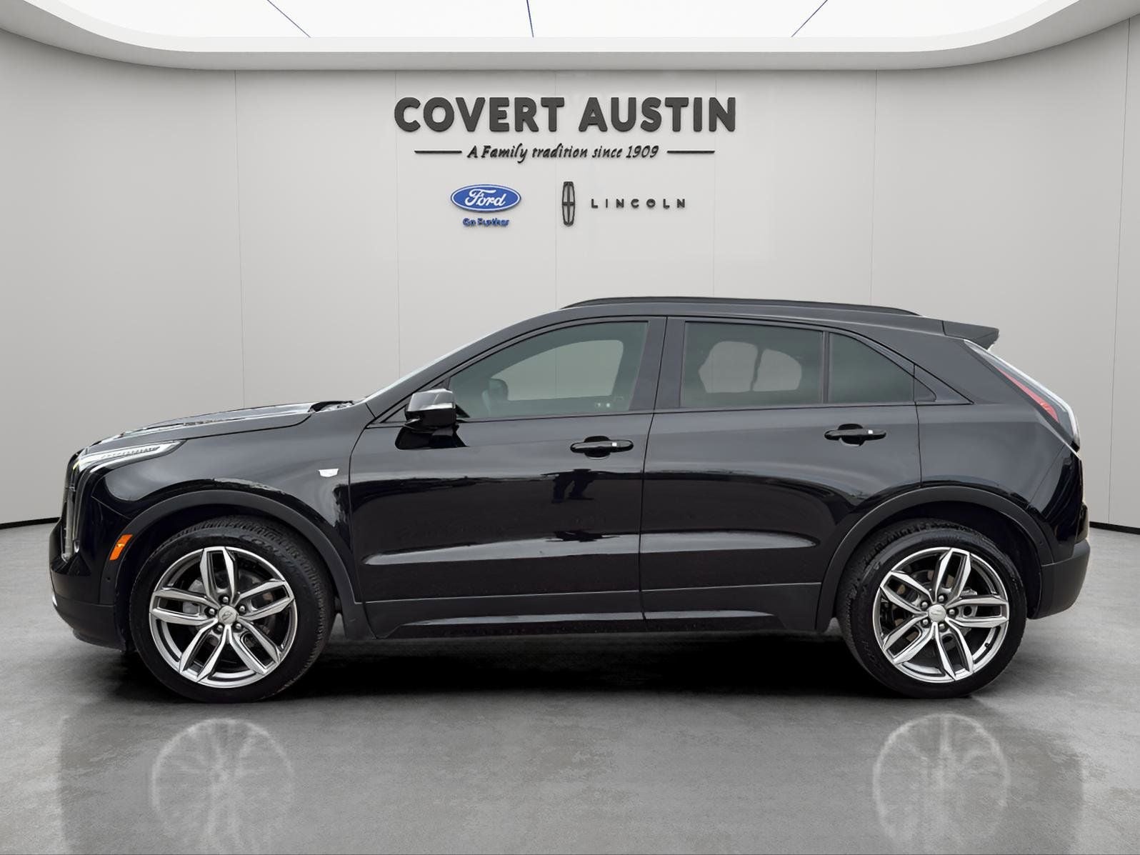 2022 Cadillac XT4 Sport