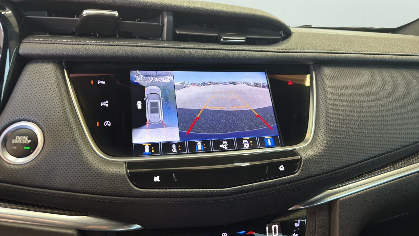 2023 Cadillac XT5 Sport