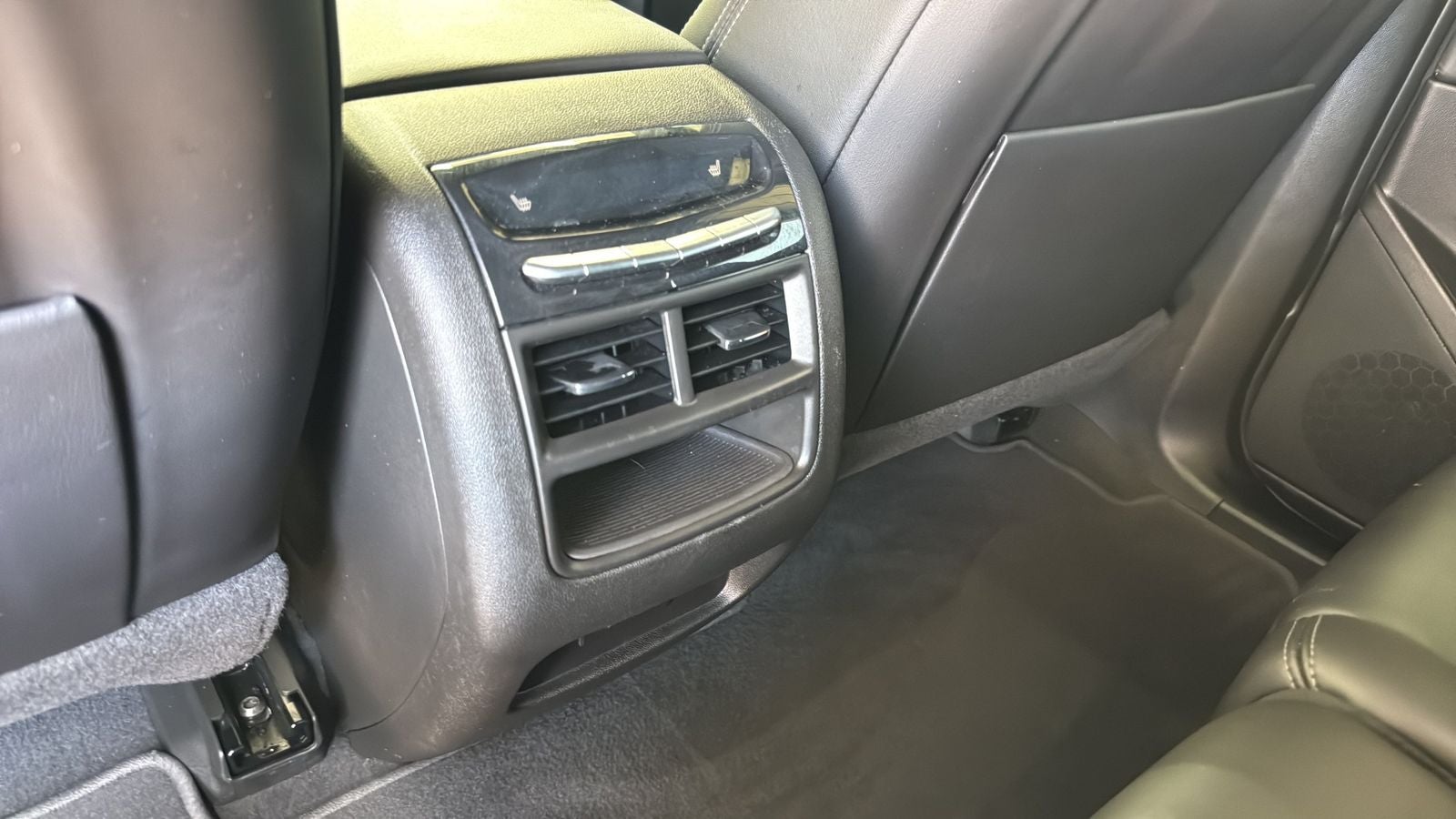 2023 Cadillac XT5 Sport